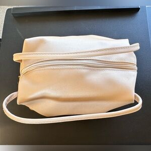 Cream Makeup/Toiletry bag, made exclusively for Elizabeth Arden CO.